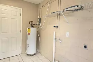 326 Colonade Ct, Kissimmee, FL 34758 - Photo 31