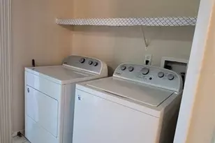 7411 Golden Glenn Ct, Orlando, FL 32807 - Photo 11