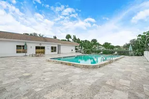 549 Sutton Pl, Longboat Key, FL 34228 - Photo 45