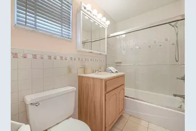 549 Sutton Place #t 19, Longboat Key, FL 34228 - Photo 17