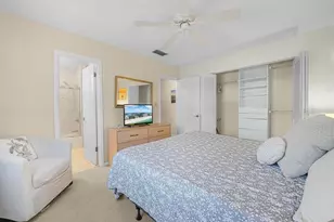 549 Sutton Pl, Longboat Key, FL 34228 - Photo 15