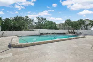 549 Sutton Pl, Longboat Key, FL 34228 - Photo 41