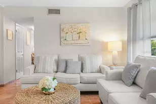 549 Sutton Pl, Longboat Key, FL 34228 - Photo 5