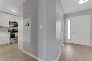 301 Orange Blossom Dr, Winter Haven, FL 33880 - Photo 7