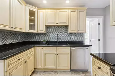 844 S Lakeshore Boulevard, Lake Wales, FL 33853 - Photo 11