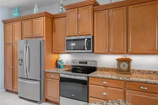 1209 Sawgrass Dr, Winter Haven, FL 33884 - Photo 13