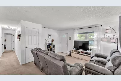 815 Everett Street, Lake Alfred, FL 33850 - Photo 5