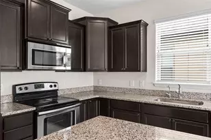 8933 Hinsdale Heights Dr, Polk City, FL 33868 - Photo 15