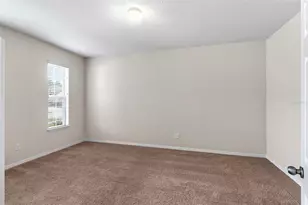 8933 Hinsdale Heights Dr, Polk City, FL 33868 - Photo 5