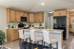 3206 N Sedgewick Rd, Avon Park, FL 33825 - Photo 9