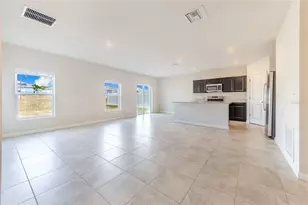 264 Fiddlewood Ct, Davenport, FL 33837 - Photo 9