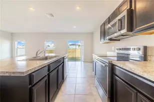 264 Fiddlewood Ct, Davenport, FL 33837 - Photo 11