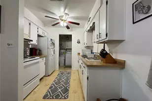 147 Evergreen Dr, Lake Wales, FL 33898 - Photo 7