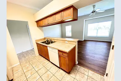 407 Eagle Pond Drive, Winter Haven, FL 33884 - Photo 5