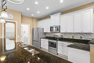 1507 Riviera Ct, Winter Haven, FL 33884 - Photo 9