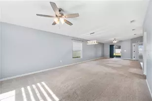 305 Arbuthnot St, Winter Haven, FL 33881 - Photo 5
