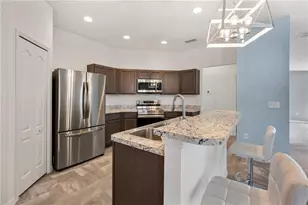 305 Arbuthnot St, Winter Haven, FL 33881 - Photo 9