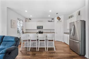 6027 Dolostone Dr, Lakeland, FL 33811 - Photo 9