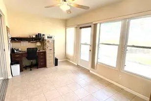 422 Harbourview Dr, Haines City, FL 33844 - Photo 9