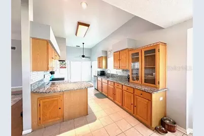 422 Harbourview Drive, Haines City, FL 33844 - Photo 11