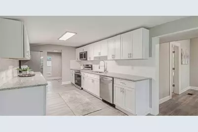 208 Weaver Avenue, Lake Wales, FL 33853 - Photo 9