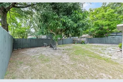 208 Weaver Avenue, Lake Wales, FL 33853 - Photo 15