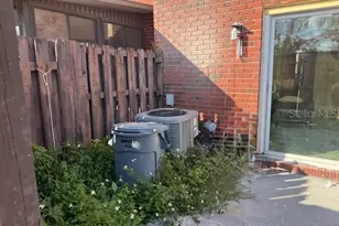 1901 Edgewood Dr E, Lakeland, FL 33803 - Photo 23