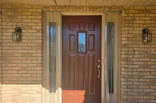 707 Cambridge Way, Lake Wales, FL 33853 - Photo 3