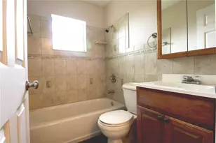 1011 Cody Villa Loop Rd, Babson Park, FL 33827 - Photo 9