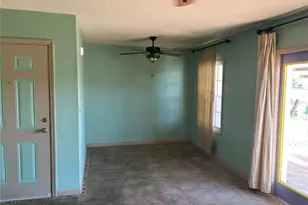 4836 Snook Dr SE, Saint Petersburg, FL 33705 - Photo 11