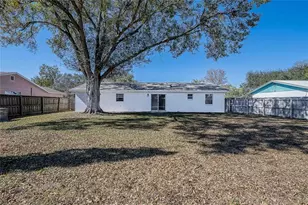 5653 La Serena Ave, Lakeland, FL 33809 - Photo 5
