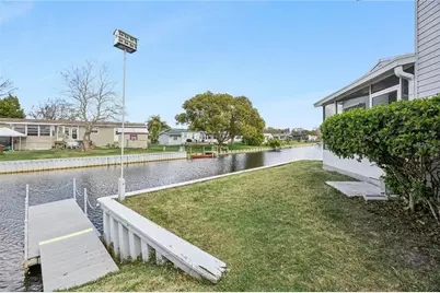 5226 Island View Circle N, Polk City, FL 33868 - Photo 33