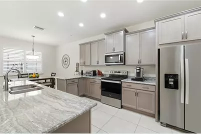 1033 Sawgrass Drive, Winter Haven, FL 33884 - Photo 13