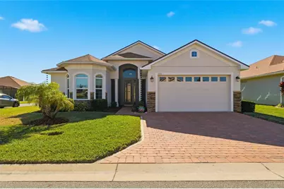 1033 Sawgrass Drive, Winter Haven, FL 33884 - Photo 1