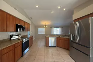 4639 Great Blue Heron Dr, Lakeland, FL 33812 - Photo 13