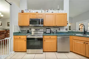 1773 Grey Fox Dr, Lakeland, FL 33810 - Photo 11