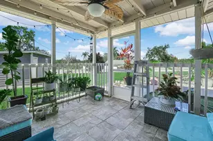 607 Acacia Walk, Lake Wales, FL 33898 - Photo 5