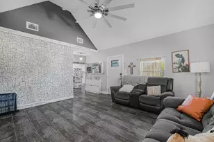 607 Acacia Walk, Lake Wales, FL 33898 - Photo 7