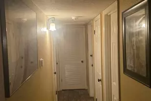 4906 Presidential St, Seffner, FL 33584 - Photo 9