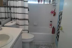 1084 Meadowood Pointe Rd, Lakeland, FL 33811 - Photo 5