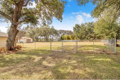 2865 Pond View Drive, Haines City, FL 33844 - Photo 13