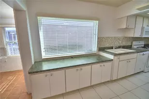 447 San Jose Dr, Winter Haven, FL 33884 - Photo 21