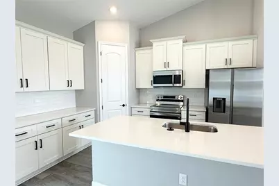 4645 Boston Street, Sebring, FL 33872 - Photo 3