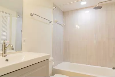 208 Lake Howard Drive NW #104, Winter Haven, FL 33880 - Photo 13