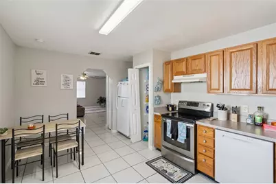 303 Azincourt Lane #A & B, Kissimmee, FL 34759 - Photo 7