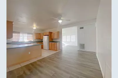 390 16th Street NE, Winter Haven, FL 33881 - Photo 9