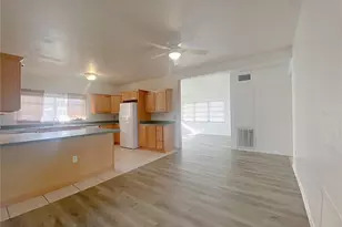 390 16th St NE, Winter Haven, FL 33881 - Photo 9