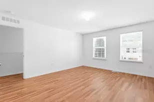 3740 Woodbury Hill Loop, Lakeland, FL 33810 - Photo 9