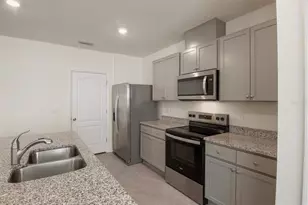 2006 Doe Run Dr, Davenport, FL 33837 - Photo 13