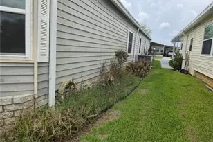 131 Victoria Dr, Haines City, FL 33844 - Photo 7